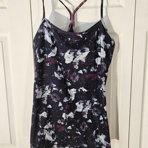 Sz Large Lululemon tank top
